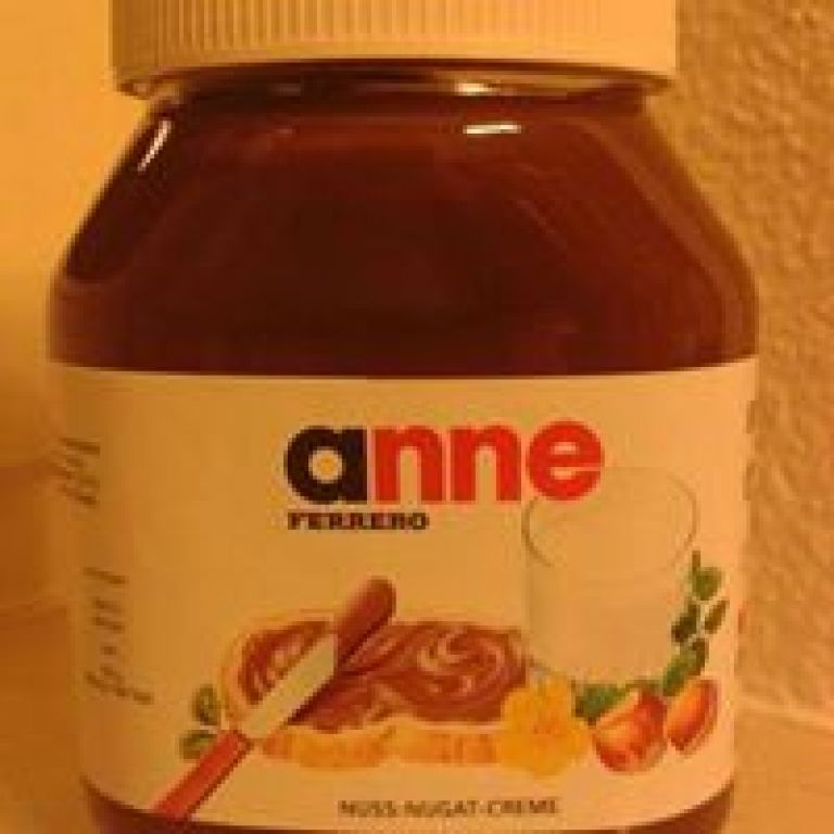 anna.luebben