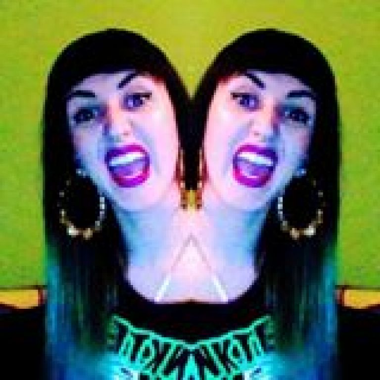 Bella.T